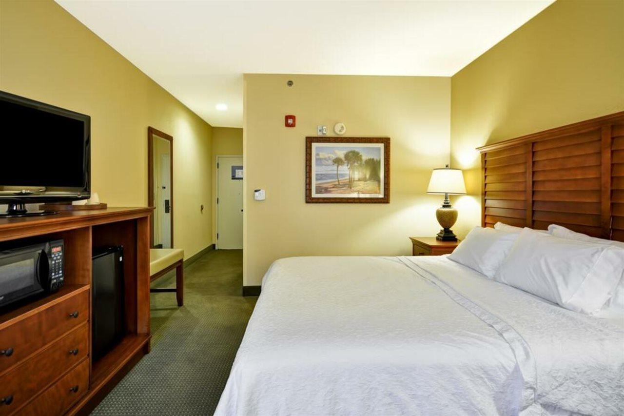 Hampton Inn Mount Pleasant Eksteriør bilde