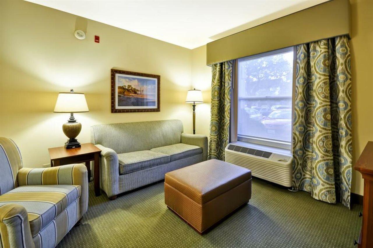 Hampton Inn Mount Pleasant Eksteriør bilde
