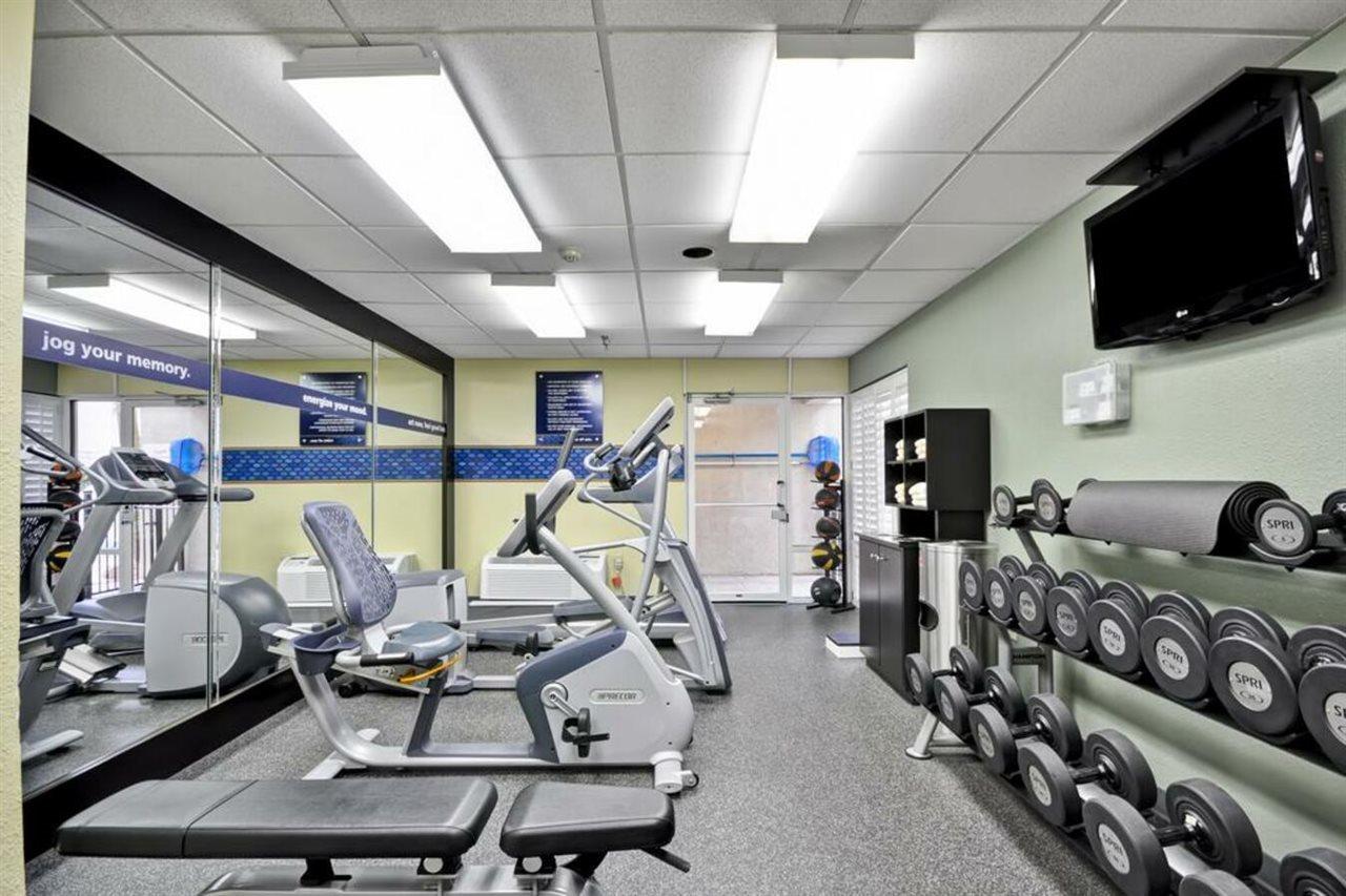 Hampton Inn Mount Pleasant Eksteriør bilde