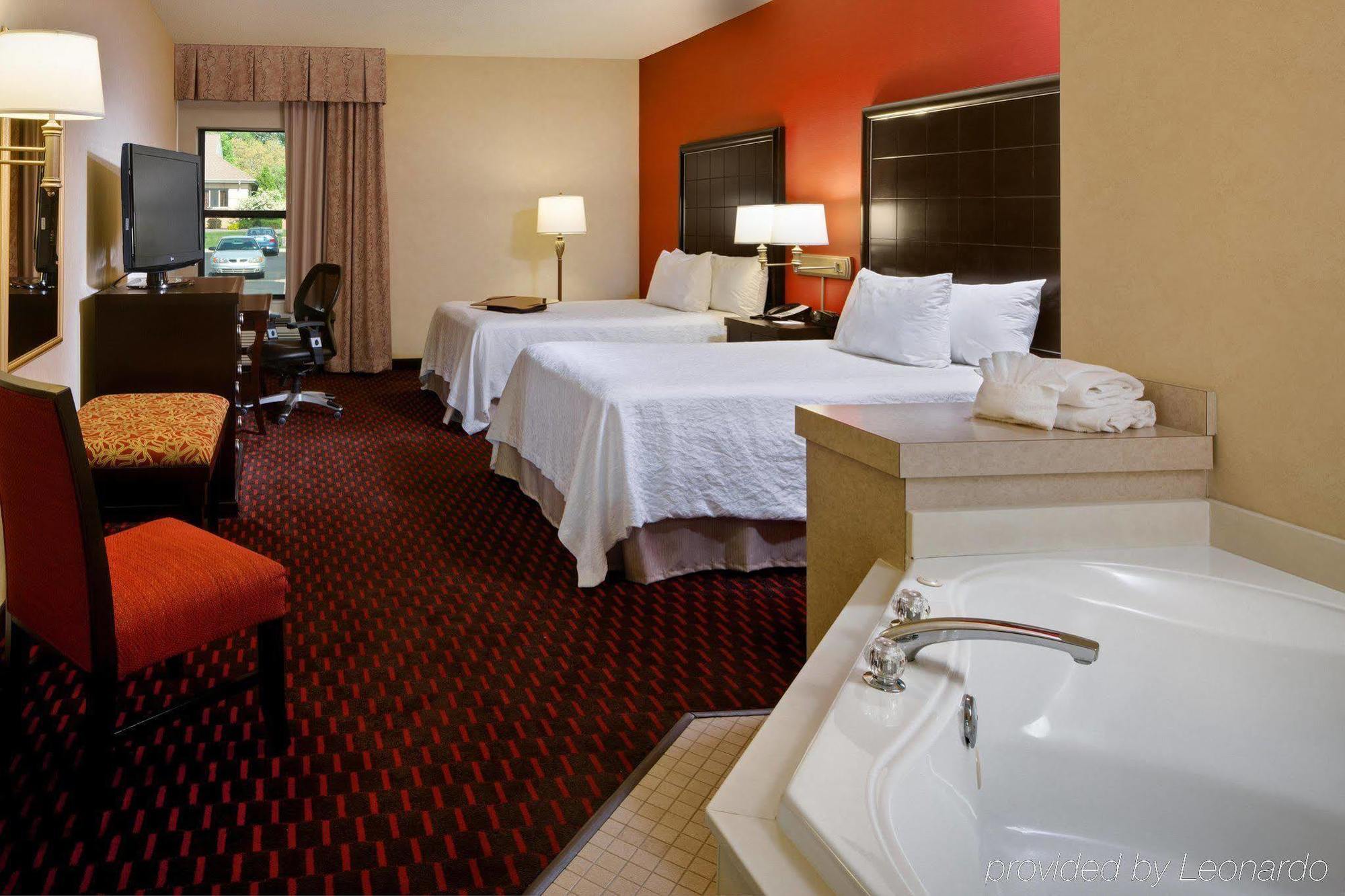Hampton Inn Mount Pleasant Eksteriør bilde