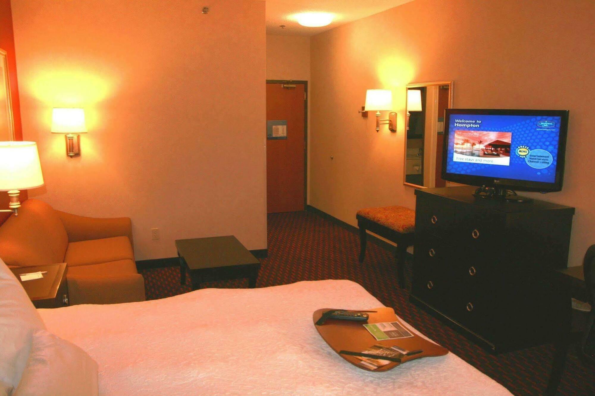 Hampton Inn Mount Pleasant Eksteriør bilde